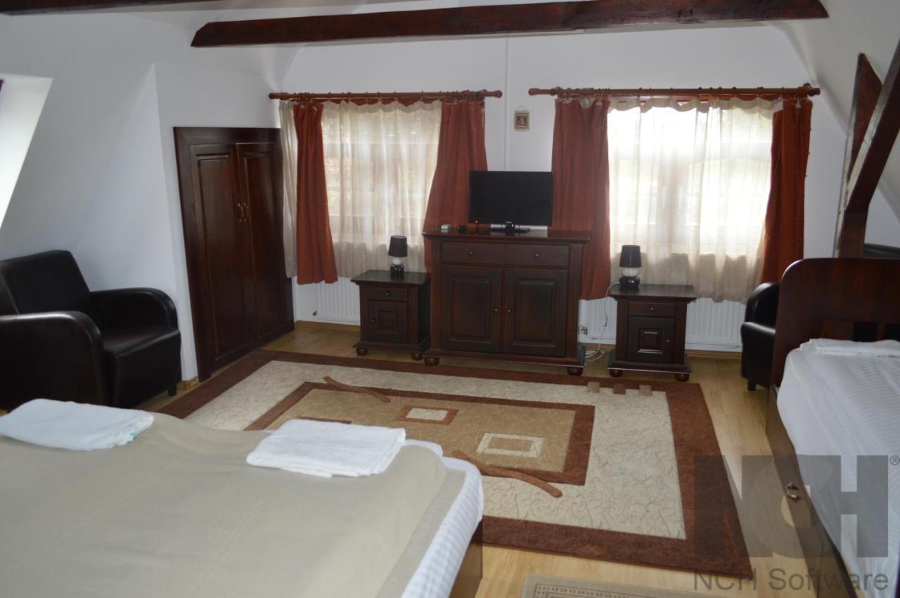 Hotel La Mos Pavel Noslac Esterno foto